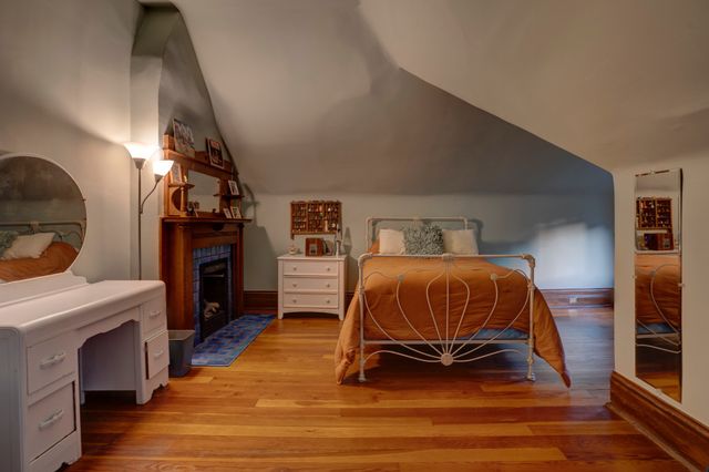 305 4th Ave, S, Franklin, TN 37064