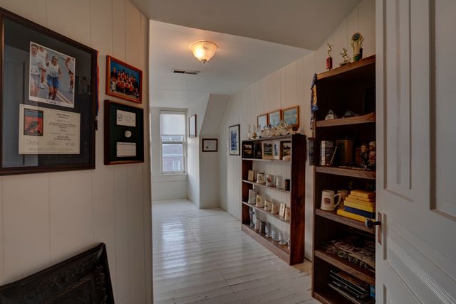 305 4th Ave, S, Franklin, TN 37064