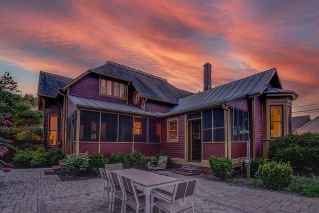 305 4th Ave, S, Franklin, TN 37064