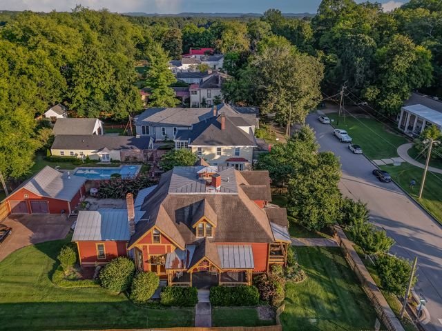 305 4th Ave, S, Franklin, TN 37064