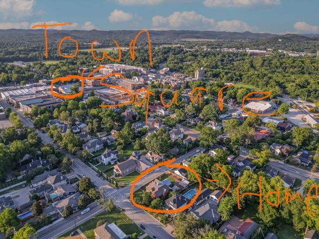 305 4th Ave, S, Franklin, TN 37064