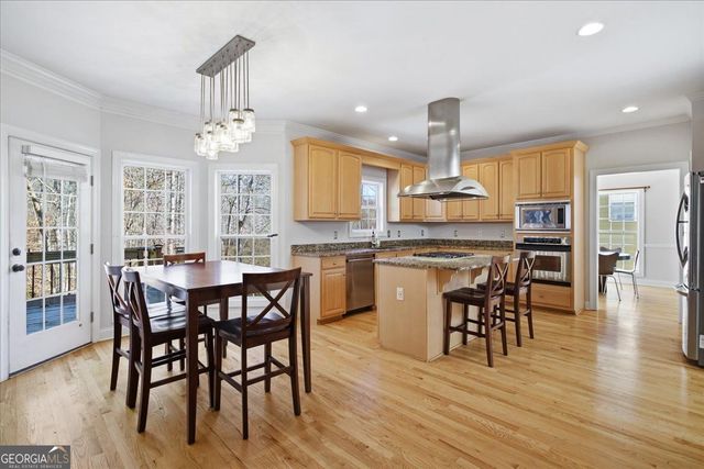 5609 Vinings Place Trail SE, Mableton, GA 30126