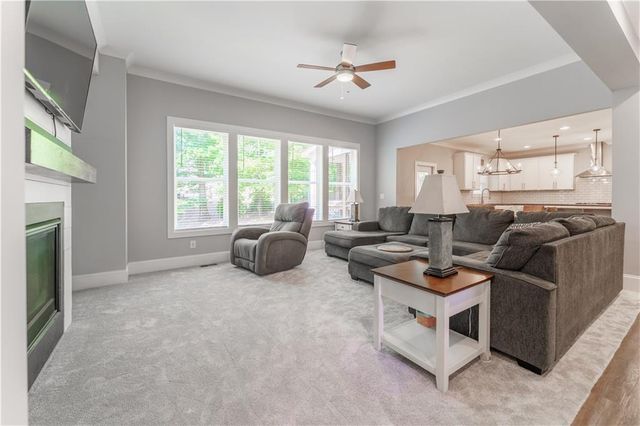 4549 Broadwell Circle, Flowery Branch, GA 30542