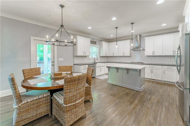 4549 Broadwell Circle, Flowery Branch, GA 30542