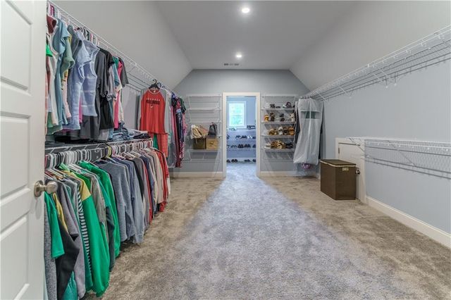 4549 Broadwell Circle, Flowery Branch, GA 30542