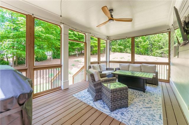 4549 Broadwell Circle, Flowery Branch, GA 30542