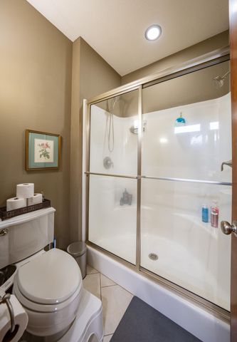 1705 BALLENTINE LN, Columbia, MO 65201