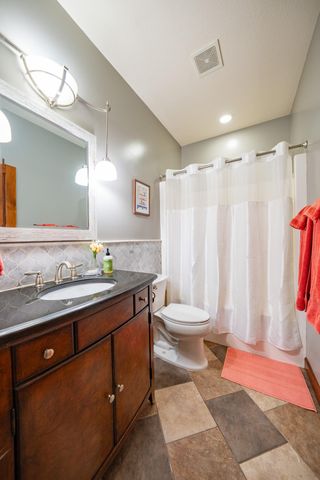 1705 BALLENTINE LN, Columbia, MO 65201