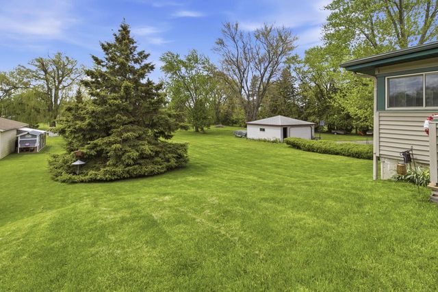 8037 Slater AVENUE, Mount Pleasant, WI 53406