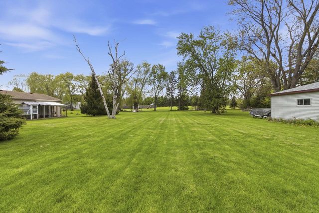 8037 Slater AVENUE, Mount Pleasant, WI 53406