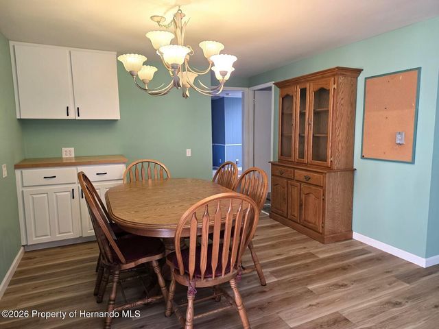 7606 Dinsmore Street, Brooksville, FL 34613