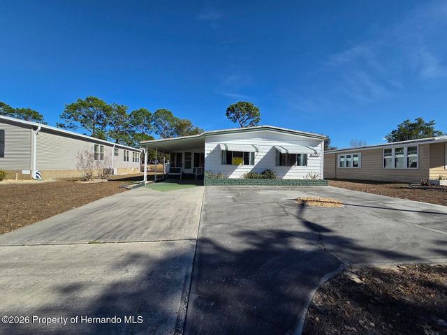 7606 Dinsmore Street, Brooksville, FL 34613
