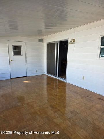 7606 Dinsmore Street, Brooksville, FL 34613