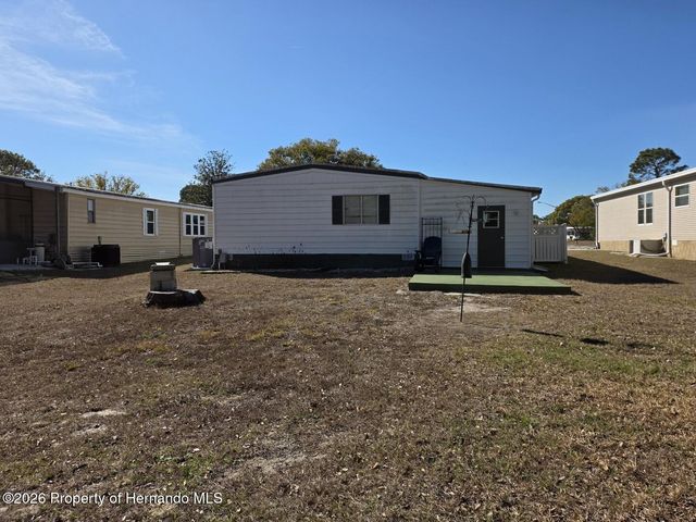 7606 Dinsmore Street, Brooksville, FL 34613