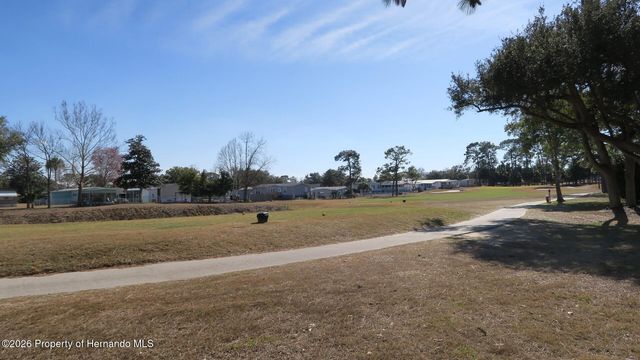 7606 Dinsmore Street, Brooksville, FL 34613