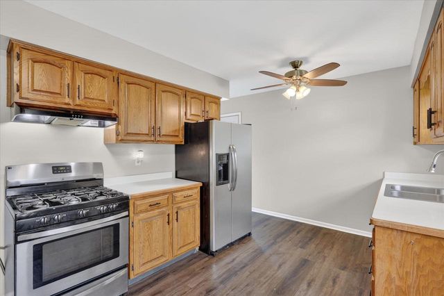 1965 Robin Road, Beloit, WI 53511