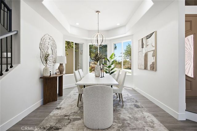 1094 Hillcrest View Lane, Fallbrook, CA 92028