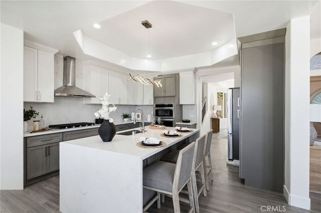 1094 Hillcrest View Lane, Fallbrook, CA 92028
