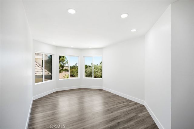 1094 Hillcrest View Lane, Fallbrook, CA 92028