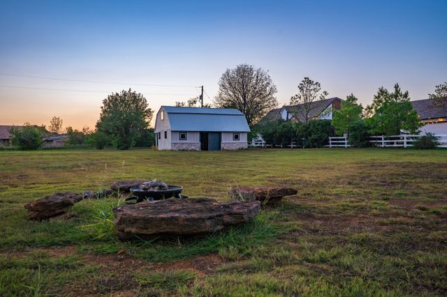 985 Dyer, Bartonville, TX 76226