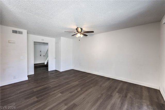 3505 Mercury Street E, North Las Vegas, NV 89030
