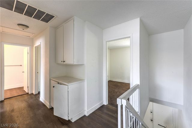 3505 Mercury Street E, North Las Vegas, NV 89030