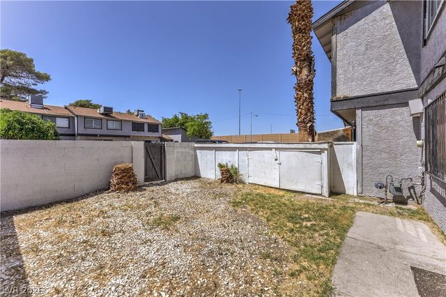 3505 Mercury Street E, North Las Vegas, NV 89030