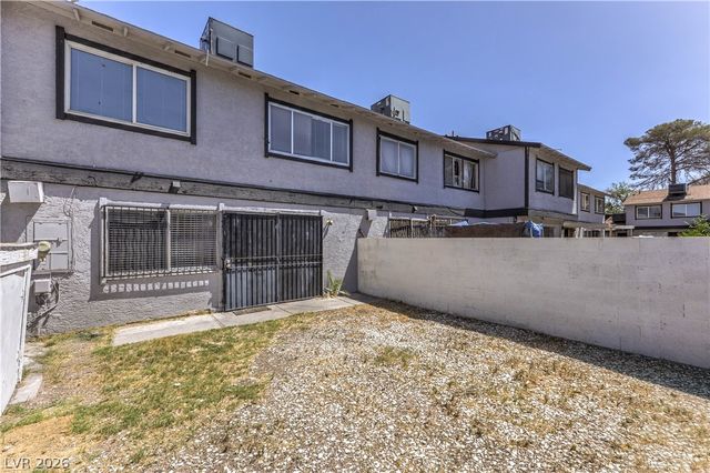 3505 Mercury Street E, North Las Vegas, NV 89030
