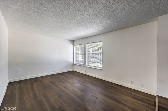 3505 Mercury Street E, North Las Vegas, NV 89030