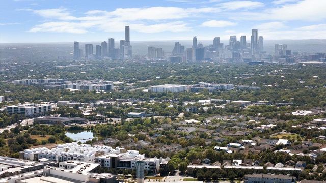 2805 McCurdy ST 4, Austin, TX 78723