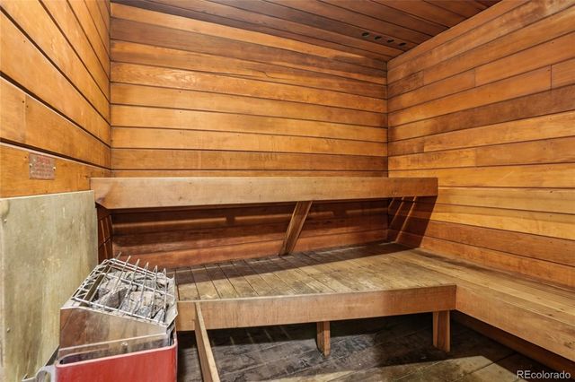 909 N Logan Street 4J, Denver, CO 80203