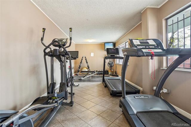 909 N Logan Street 4J, Denver, CO 80203