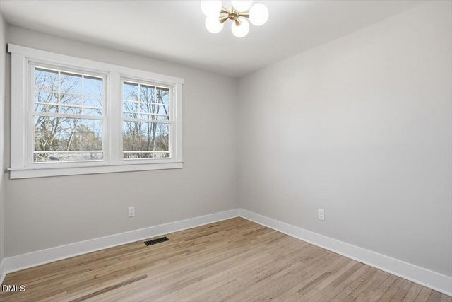 621 Dennis Avenue, Raleigh, NC 27604