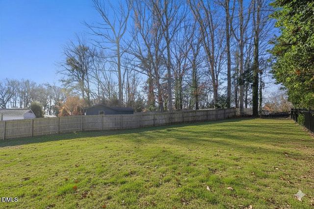 621 Dennis Avenue, Raleigh, NC 27604