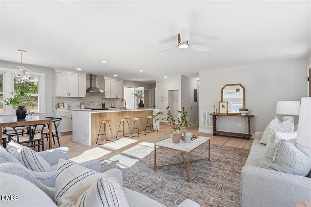 621 Dennis Avenue, Raleigh, NC 27604