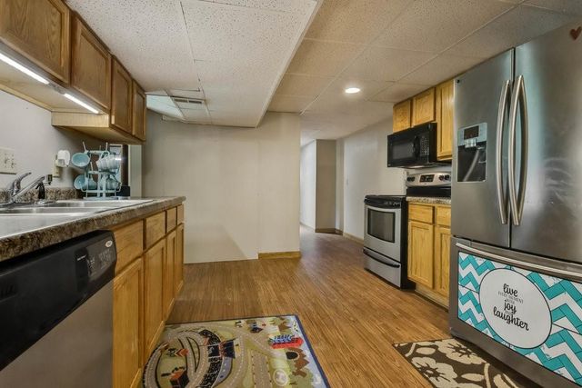 302 Summit Court, Chippewa Falls, WI 54729