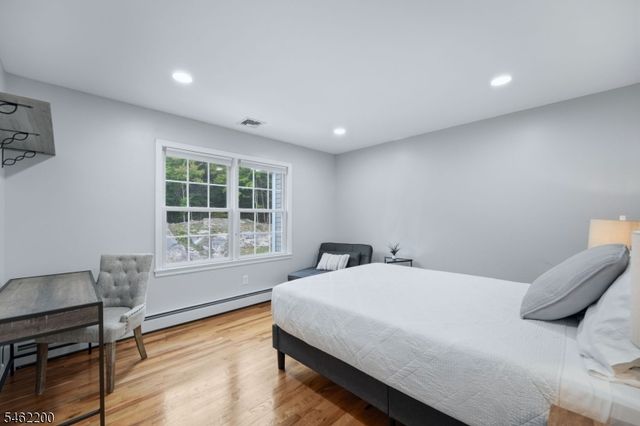 200 Rockburn Pass, West Milford Twp., NJ 07480