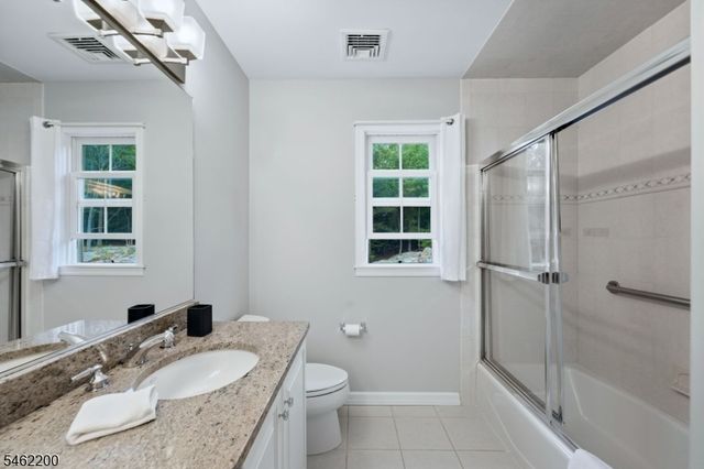 200 Rockburn Pass, West Milford Twp., NJ 07480