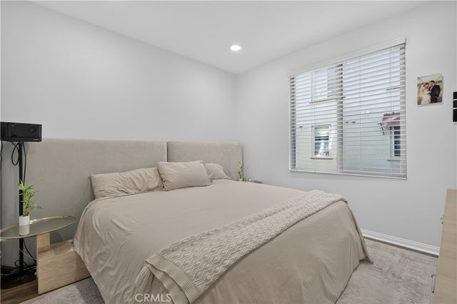 207 Native, Irvine, CA 92618