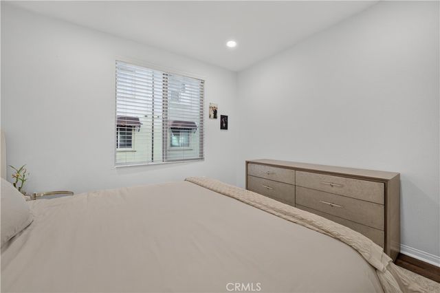 207 Native, Irvine, CA 92618
