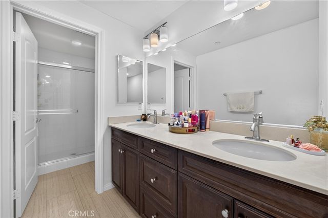 207 Native, Irvine, CA 92618