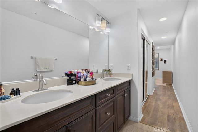 207 Native, Irvine, CA 92618