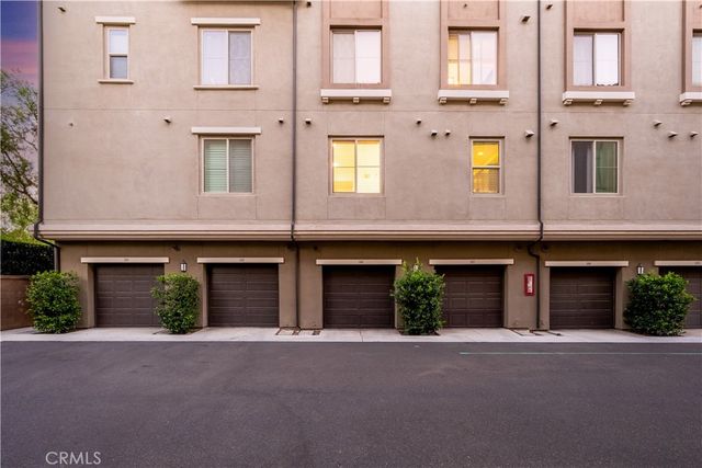207 Native, Irvine, CA 92618