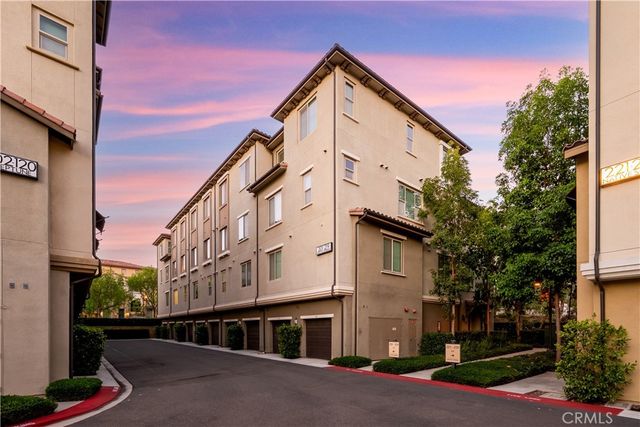 207 Native, Irvine, CA 92618