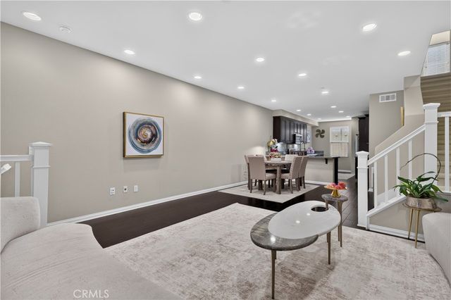 207 Native, Irvine, CA 92618