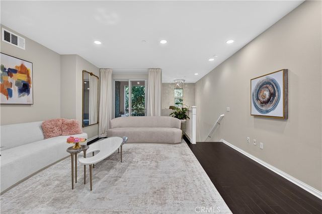 207 Native, Irvine, CA 92618