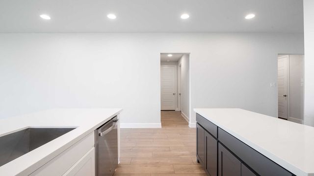 136 Bay Laurel Road, Mckinney, TX 75071