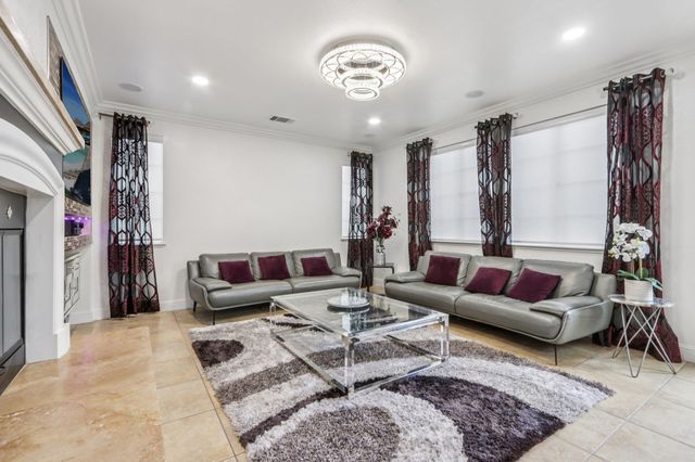 1322 Cottage Grove Court, Tracy, CA 95377