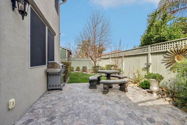 1322 Cottage Grove Court, Tracy, CA 95377