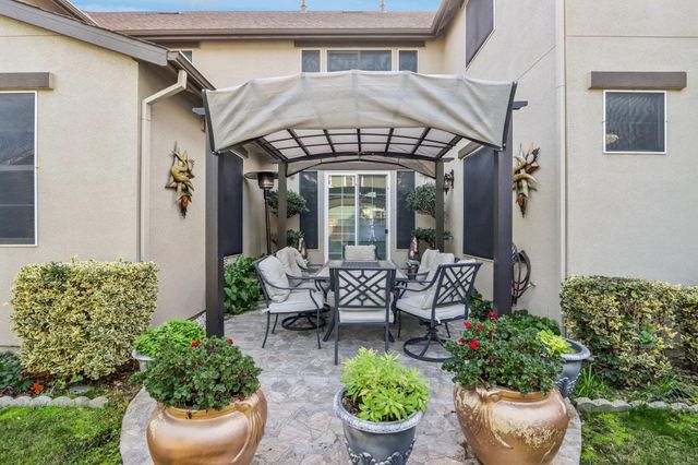 1322 Cottage Grove Court, Tracy, CA 95377